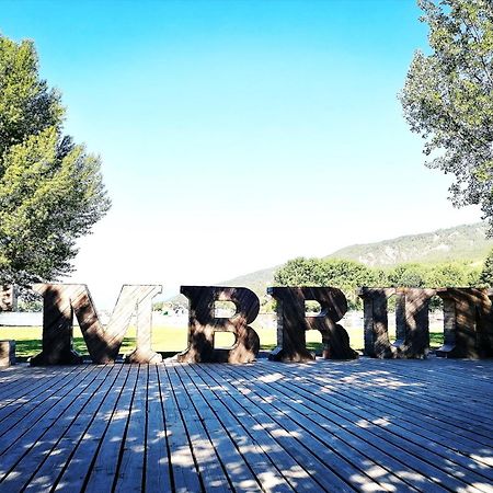 Ferienwohnung T3 Au Plan D'Eau D'Embrun Avec Garage Et Terrasse Exterior foto