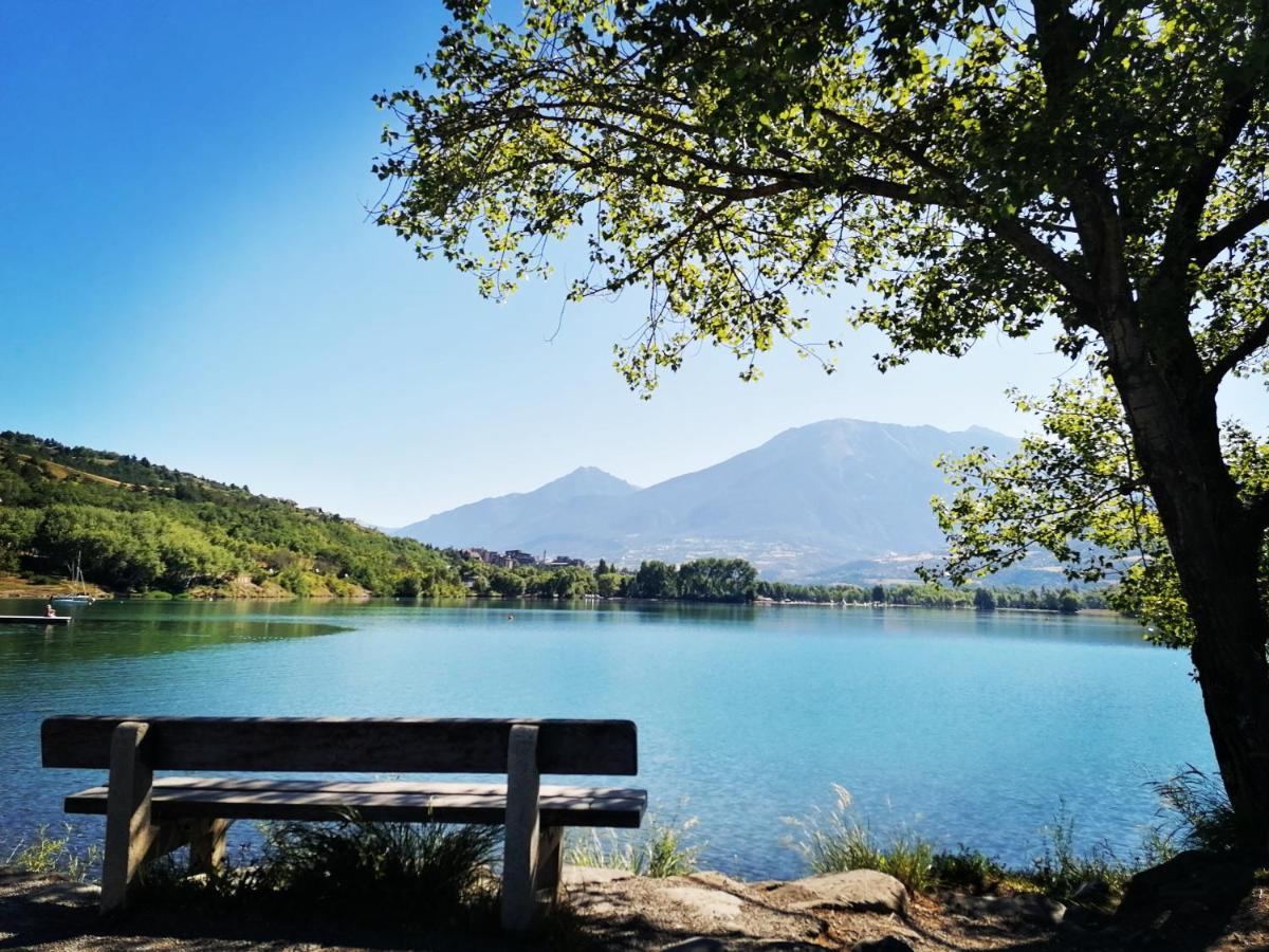 Ferienwohnung T3 Au Plan D'Eau D'Embrun Avec Garage Et Terrasse Exterior foto