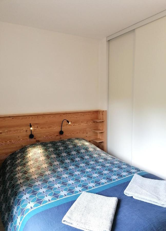 Ferienwohnung T3 Au Plan D'Eau D'Embrun Avec Garage Et Terrasse Exterior foto